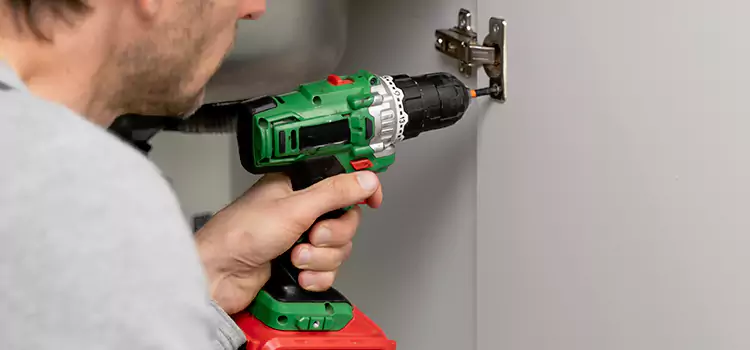 Commercial Door Hinge Repair Washington