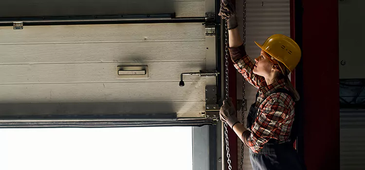 Addressing Common Garage Door Stoppage Issues in Washington, DC