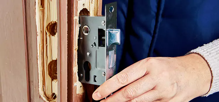 Garage Door Lock Replacement Washington